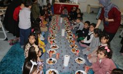 Adıyaman'da Anasınıfı Öğrencileri Niyazi Mısri Camii'nde Tekne Orucu Açtı - Videolu Haber