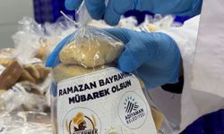 Adıyaman'da Halk Ekmek'ten bayramda geleneksel peksimet ikramı - Videolu Haber