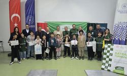 Adıyaman'da Yeşilay Haftası Satranç Turnuvası gerçekleştirildi