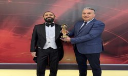 Yazar Akif Manaf “Cine1 Barış Ödülü”ne Layık Görüldü