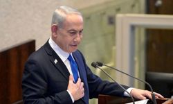 Netanyahu, İran halkına 'sokaklara çıkın' çağrısı yaptı: 'Çektiğiniz acılar boşa gitmeyecek'