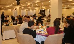 Türkiye Diyanet Vakfı Adıyaman Şubesi yetim çocuklara iftar programı - Videolu Haber