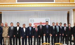 Vali Varol, Adıyaman Barosu'nun iftar programına katıldı