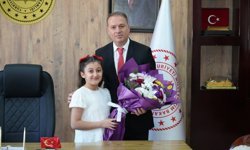 Adıyaman İl Milli Eğitim Müdürü Ali Tosun Koltuğunu Zeynep Hifa Özdemir'e devretti