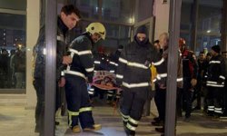 Adıyaman İtfaiyesi'nden gece yarısı su baskını operasyonu: Engelli vatandaş kurtarıldı - Videolu Haber