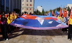 Adıyaman'da 23 Nisan etkinlikleri kapsamında çelenk sunma töreni gerçekleştirildi - Videolu Haber