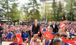 Adıyaman'da okullarda 'Al Bayrak' coşkusu-Videolu Haber