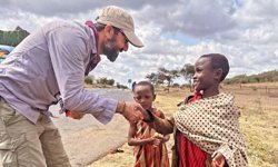 Adıyamanlı Dr. Nurettin Fırat öncülüğündeki dernek binlerce hayata dokunuyor