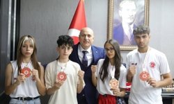 Adıyamanlı Kick Boksçulardan Türkiye Şampiyonası'nda 1 altın, 3 bronz madalya