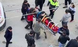 Adıyaman'da Motosiklet park halindeki otomobile çarptı: 1 yaralı