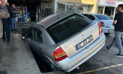 Adıyaman'da otomobil bakım kanalına düştü