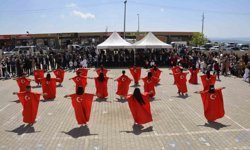 Besni'de 23 Nisan coşkusu