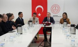 İl Milli Eğitim Müdürü Tosun, öğretmenlerle buluştu