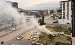 Vatandaşın yaktığı atık yangınını itfaiye ekipleri söndürdü