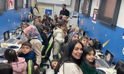 Veliler ve öğrenciler kodlama etkinliğinde buluştu