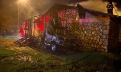 Akpınar Köyünde sağlık ocağına ait kanser tarama aracında yangın çıktı - Videolu Haber