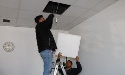 Kahta'da öğrencilerden uygulamalı eğitimle aydınlatma onarımı