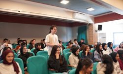 Kahta'da öğrencilerin kariyer ve hedefleri için söyleşi düzenlendi