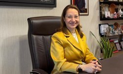 Milletvekili Bakbak'tan 23 Nisan mesajı