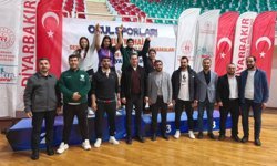 Okul Sporları Muaythai Türkiye Şampiyonası'nda Diyarbakır'a 3 madalya