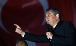 Özgür Özel: 'Okullardaki şiddet meselesi büyüyen bir güvenlik zaafiyetine dönüşmüştür'