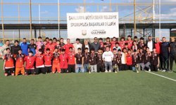 Şanlıurfa Büyükşehir Belediye Spor'dan yerel ligde çifte üçlü şampiyonluk