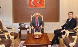 Vali Varol ile Başkan Tutdere'den Adıyaman'ın yeniden inşası için değerlendirme toplantısı