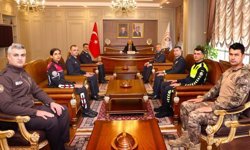 Vali Varol, Polis Teşkilatı'nın 181'inci kuruluş yıl dönümünü kutladı