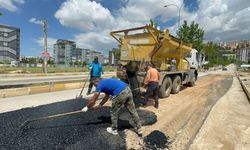 Adıyaman'da asfalt, yama ve yenileme çalışmaları sürüyor