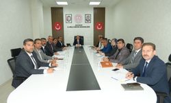 Adıyaman’da Eğitim Toplantısı: Okulların Durumu Değerlendirildi