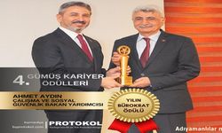 Bakan Yardımcısı Ahmet Aydın’a "Yılın Bürokratı" Ödülü Verildi