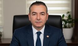 Başkan Murat Çeliker: 'Sanatçı Çelik'in davranışı tüm Türkiye'ye örnek oldu'