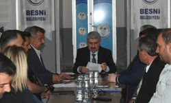 Besni Belediyesi'nde haftalık değerlendirme toplantısı yapıldı