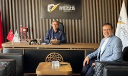 İş insanı Tatar'dan Kahta Gazeteciler ve Yazarlar Cemiyeti'ne ziyaret