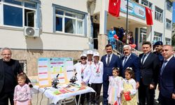 Kahta'da TÜBİTAK 4006 Bilim Fuarı Şenliği düzenlendi