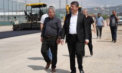 Karaali Caddesinde asfalt serim çalışmaları başladı - Videolu Haber
