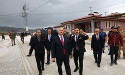 Vali Abdullah Küçük Çelikhan Köy Evlerinde incelemelerde bulundu
