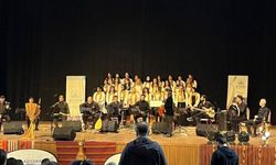 Adıyaman Belediyesi Konservatuvarı'ndan 'Bayram Türküleri' konseri