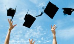 Adıyaman Üniversitesi mezuniyet törenine hazırlanıyor
