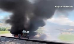 Adıyaman'da yağ ve mazot yüklü kamyonet alevlere teslim oldu