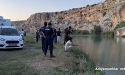 Göksu Çayı'na Giren 4 Gençten Biri Kayboldu