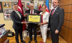 Canan Ceylan'dan Çetin Nazik'e yeni görevinde başarı dileği