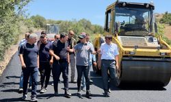 Kahta Dumlu-Alidam Köy Yolu'nda asfalt çalışmaları sürüyor