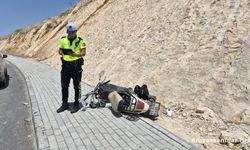 Adıyaman'da Motosiklet Devrildi Sürücü Yaralandı
