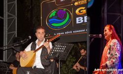 Gölbaşı'nda Aşık Fedai Ve Sabahat Akkiraz Konseri Düzenlendi
