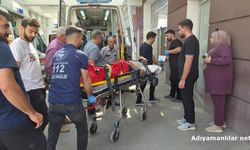 Çelikhan'da Motosiklet Ve Otomobil Çarpıştı 1 Ağır Yaralı