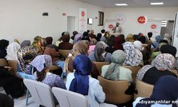 Adıyaman'da Gençler Müftü Şavlı'ya Sorularını Yöneltti