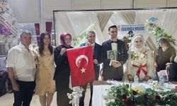 Tayyip ve Emine Arıcak çifti dünya evine girdi: Adıyaman protokolü düğünde buluştu