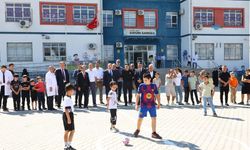 Adıyaman'da okul bahçelerine mini futbol sahaları kurulacak