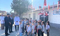 Besni ilçesinde öğrenciler ilk ders heyecanını yaşadı